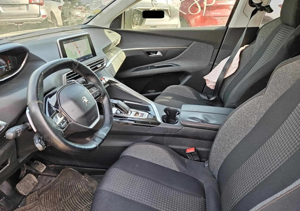 Peugeot 5008 cena 46600 przebieg: 295000, rok produkcji 2018 z Dukla małe 172